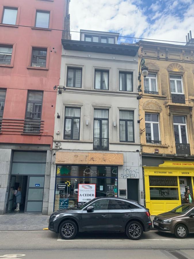 Charming Near Avenue Louise Bruselas