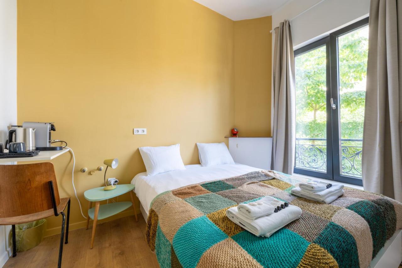 Charming Near Avenue Louise Apartamento