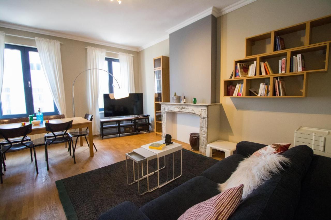Charming Near Avenue Louise Apartamento *
