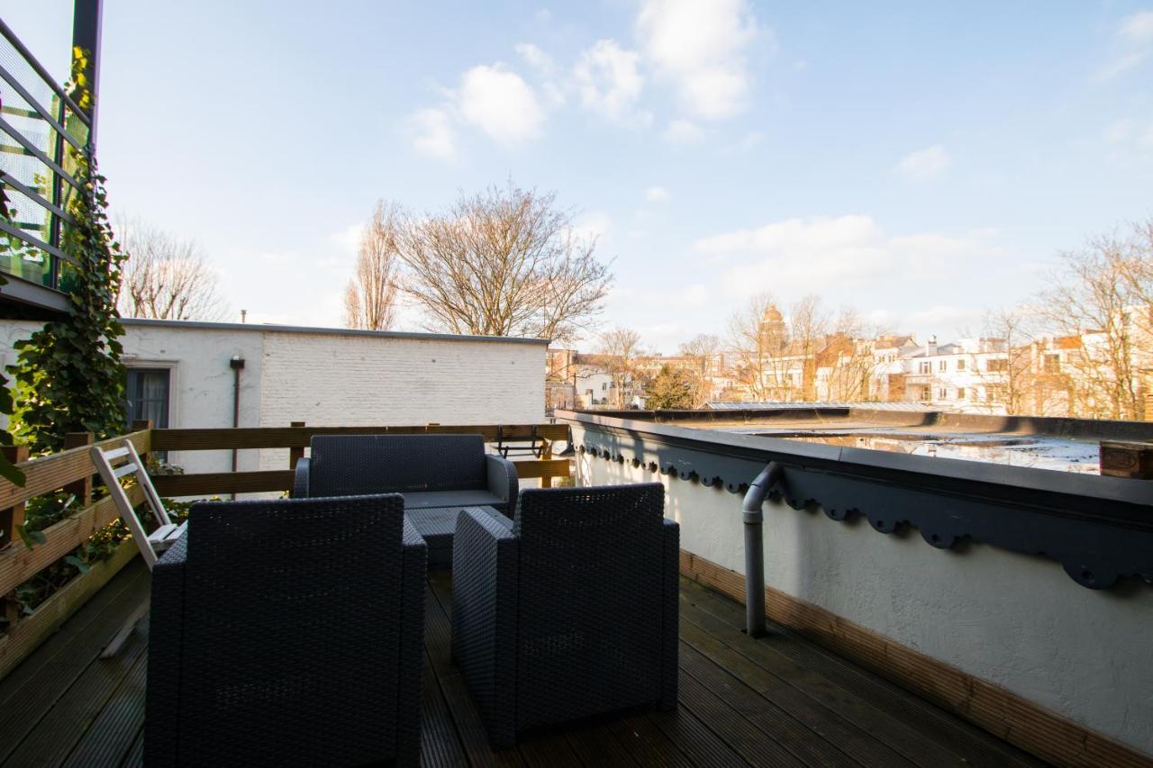 Charming Near Avenue Louise Apartamento